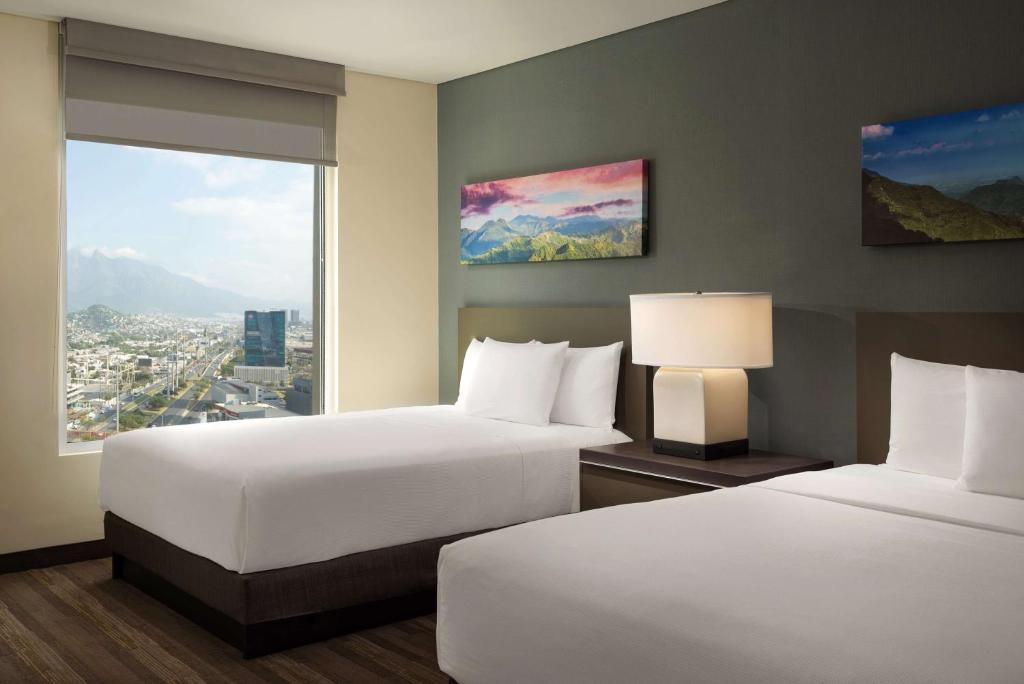 Hyatt House Monterrey Valle San Pedro - Studio Met 2 Queensize Bedden, Keuken En Slaapbank