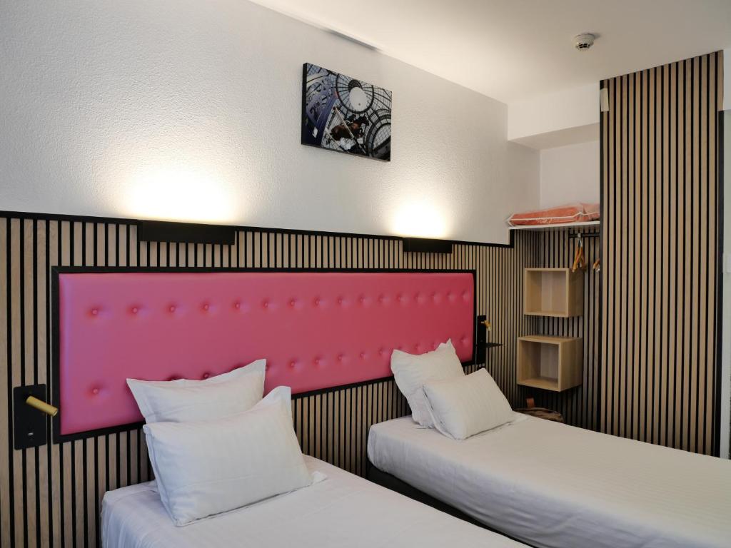 Hôtel Carré Vieux Port - Resim 39
