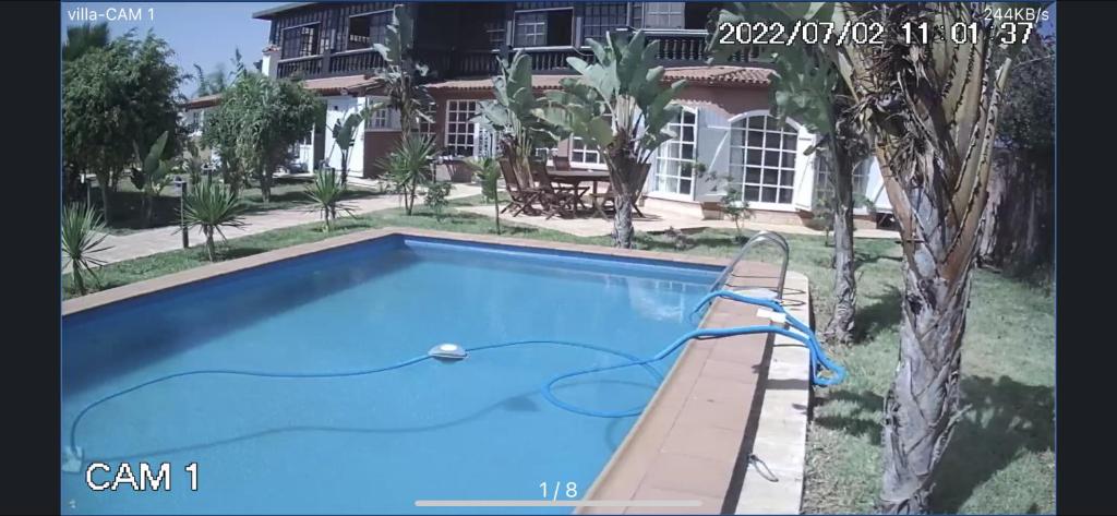 Pogled na bazen v nastanitvi villa avec piscine à skhirate oz. v okolici