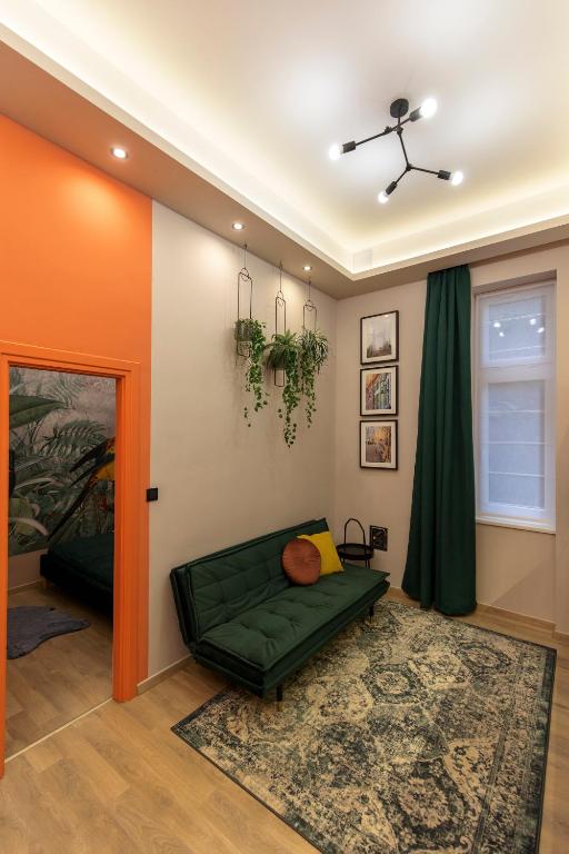 Posedenie v ubytovaní E12 Boutique Apartments
