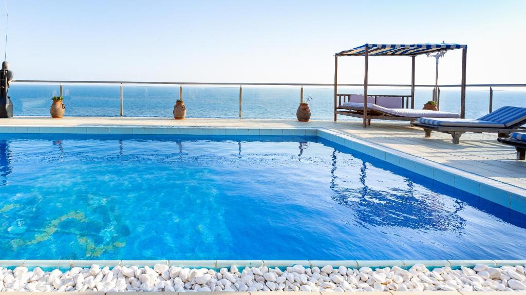 Bazén v ubytování 2Cany - Casa de lujo en la Costa Brava nebo v jeho okolí