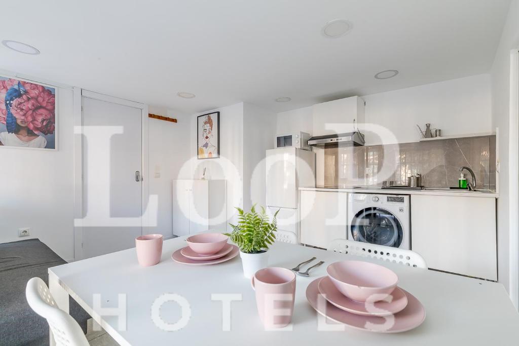 LooP America Estudio, Madrid – Updated 2023 Prices