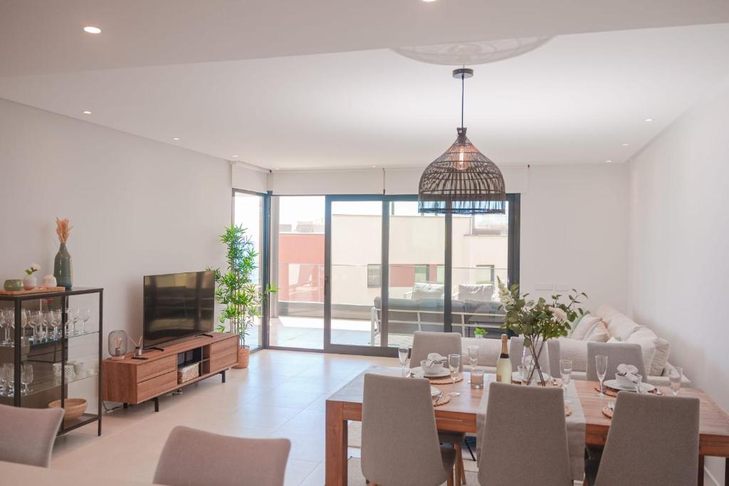 Fotografia z galérie ubytovania Modern apartment 300 m from Carvajal beach v destinácii Fuengirola