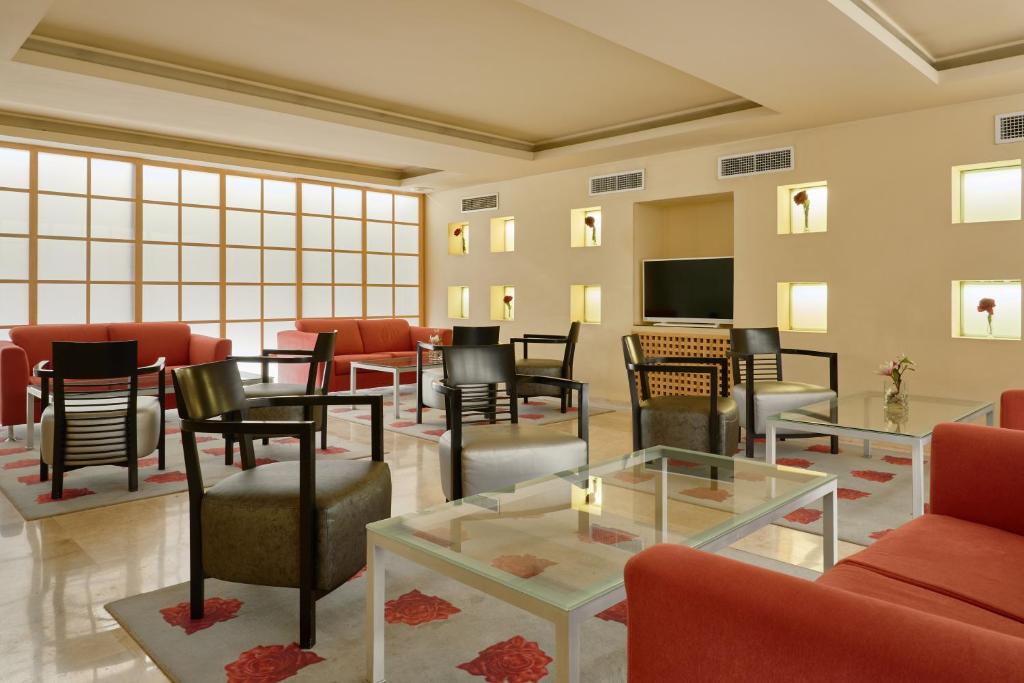 TV a/nebo společenská místnost v ubytování Hotel Macià Cóndor