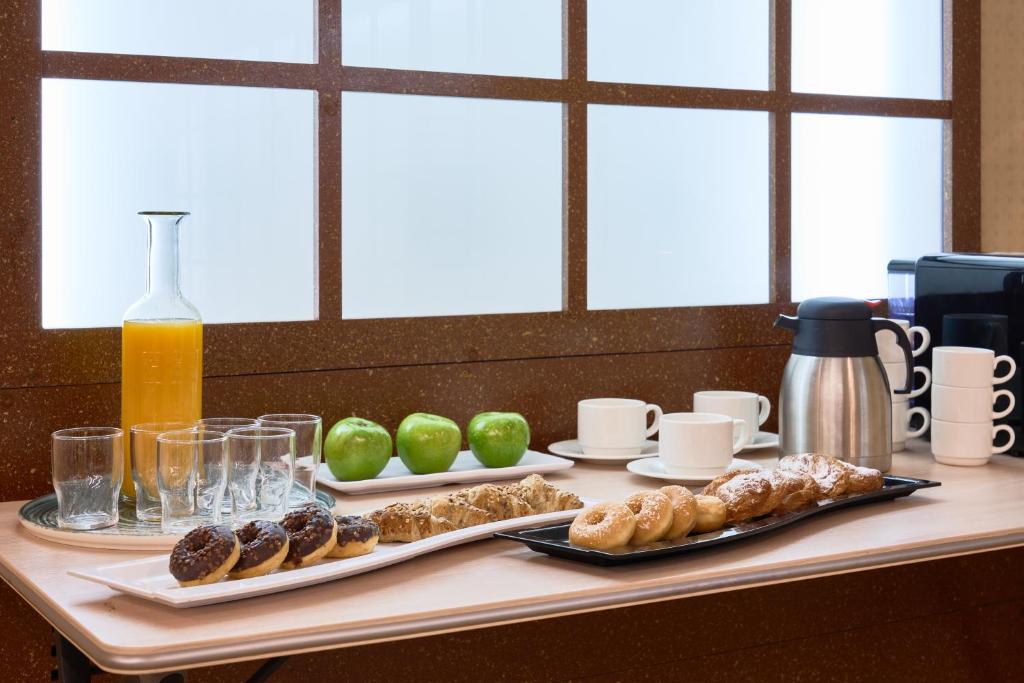 Hotel Macià Cóndor - Resim 34