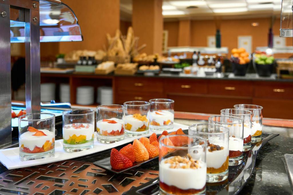 Hotel Macià Cóndor - Resim 8