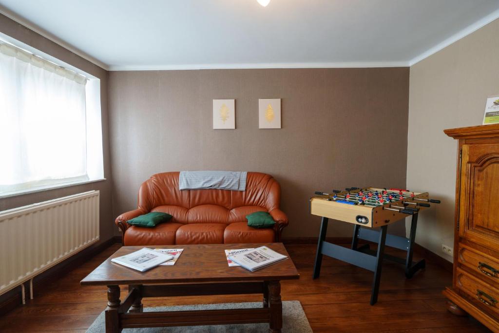 Posezení v ubytování Gîte Europ'Aventure - Saint-Hubert