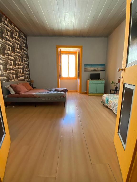 Faroway Hostel TV 또는 엔터테인먼트 센터