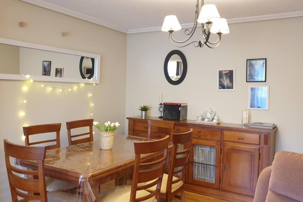 Fotografie z fotogalerie ubytování Alquiler piso completo centrico v destinaci León