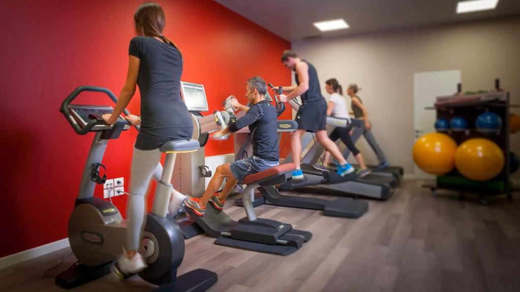 Fitness centrum a/nebo fitness zařízení v ubytování Hotel Donna Lucia