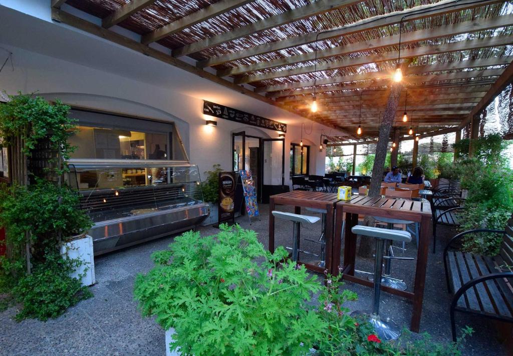 Restaurace v ubytování Kampaoh Calella de Palafrugell