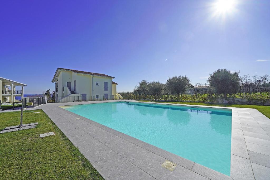 The swimming pool at or close to La Cittadella P1-14 by Wonderful Italy