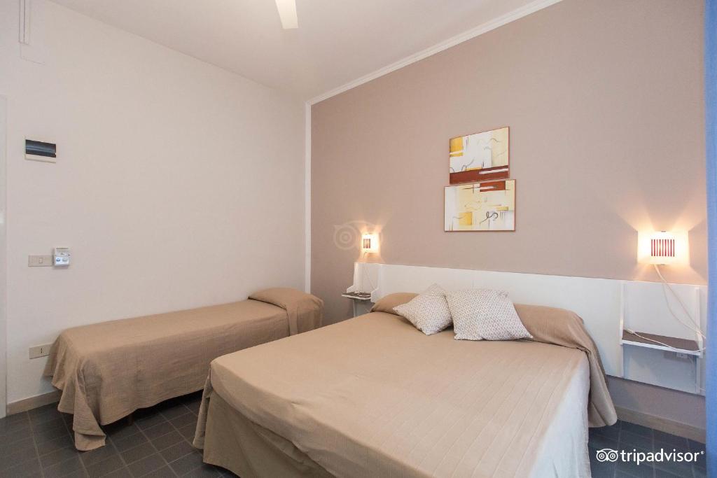 Hotel Anna - Quadruple Room