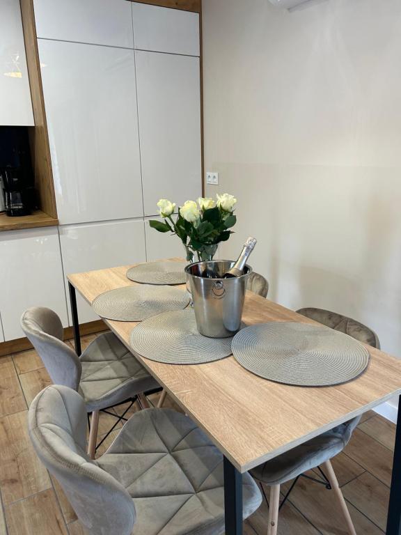 Lux Apart - Apartamenty z jacuzzi i sauną nad Wisłą - 9