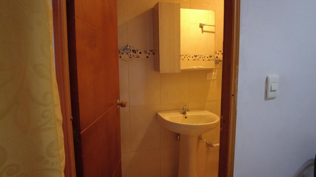 Koupelna v ubytování Noras Homestay Laureles