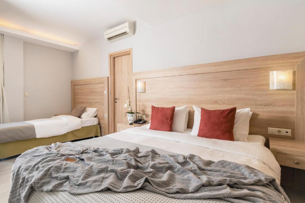Hotel Lefkas - Triple City View Room