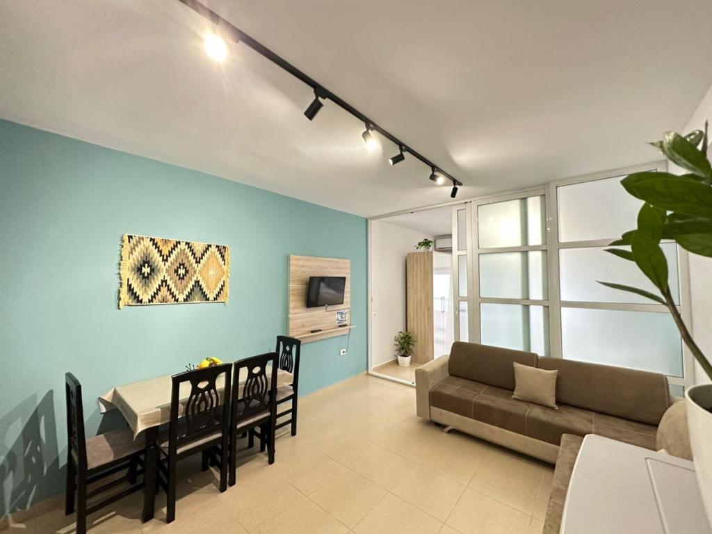 TreA Accomodations - On Private Beach with sunbed & umbrella - Imazhi 4
