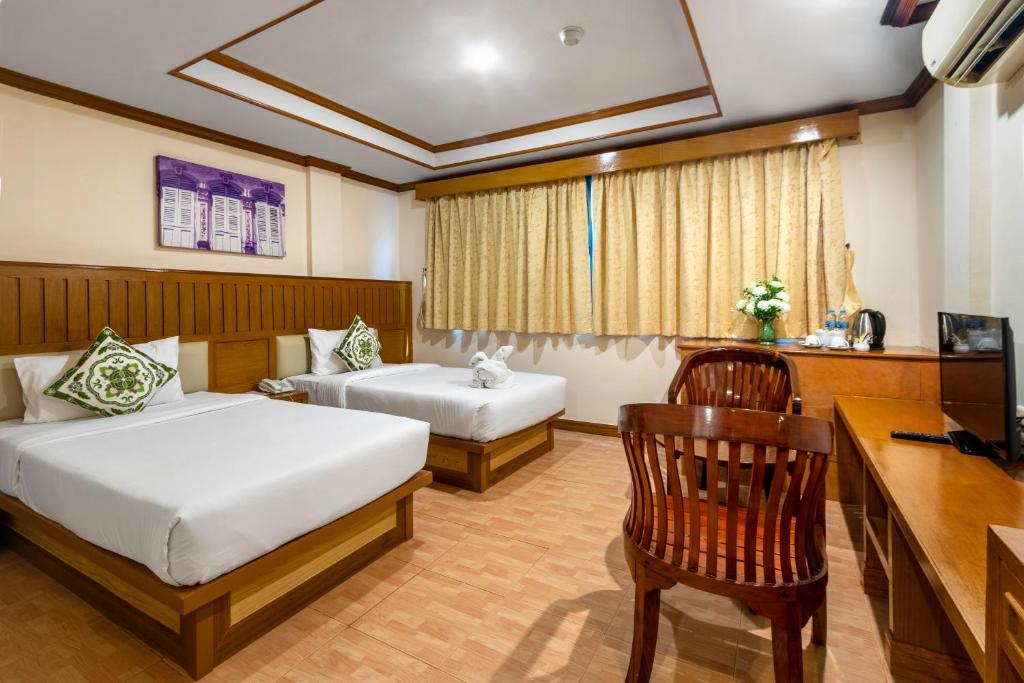 JB Green Hotel Patong - Resim 13