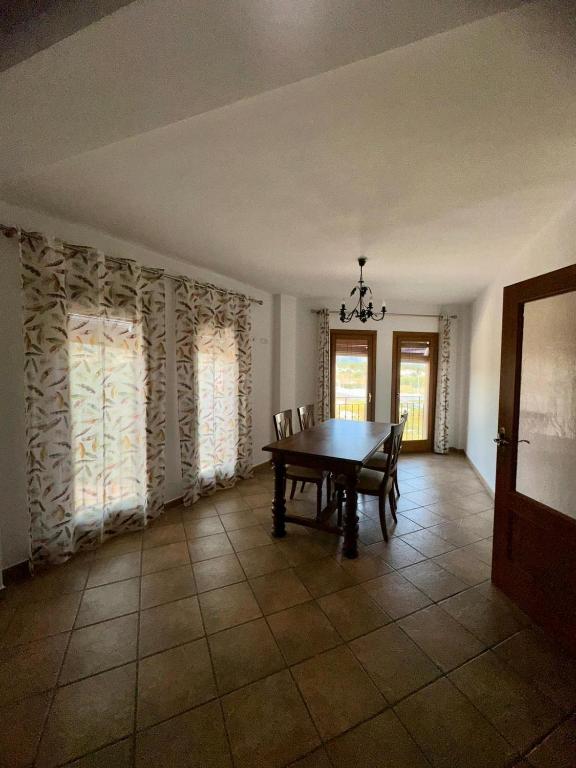 Apartamento en casco antiguo, LAlfàs del Pi – Precios ...