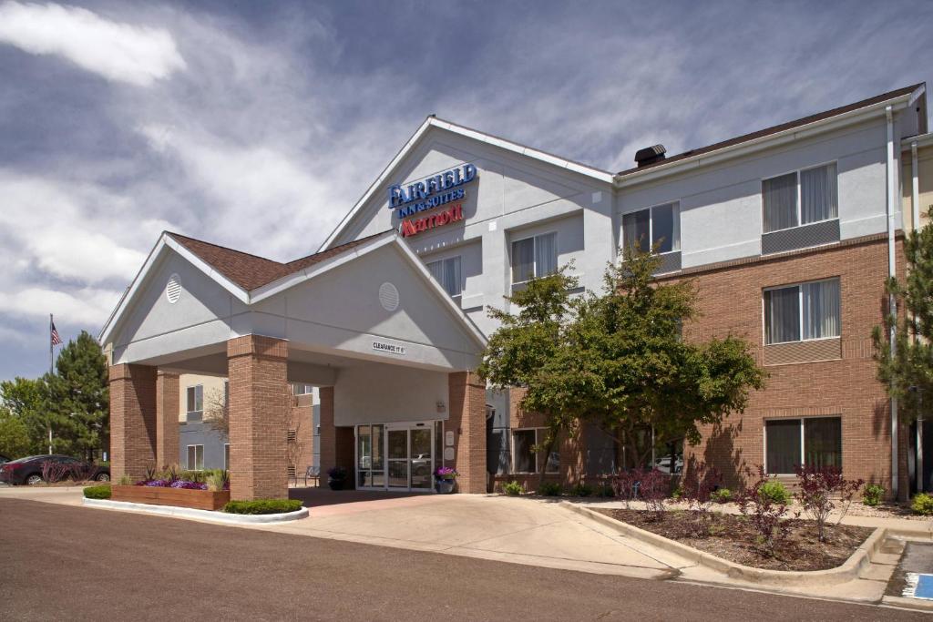 a hotel with a sign on the front of it at Fairfield Inn by Marriott Denver / Westminster in Westminster