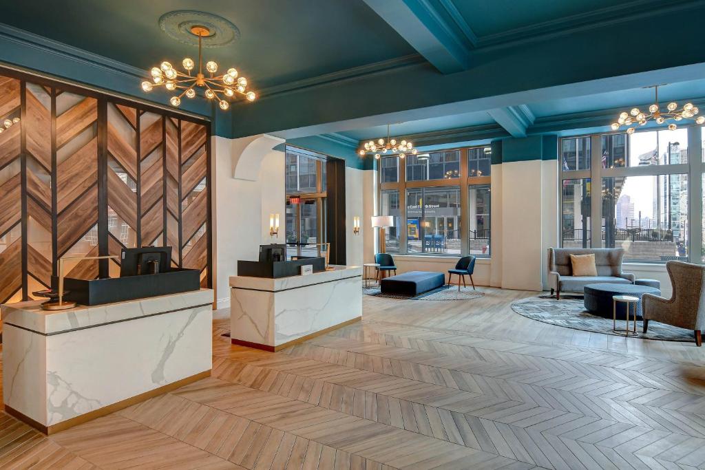 Courtyard by Marriott Cincinnati Downtown photo