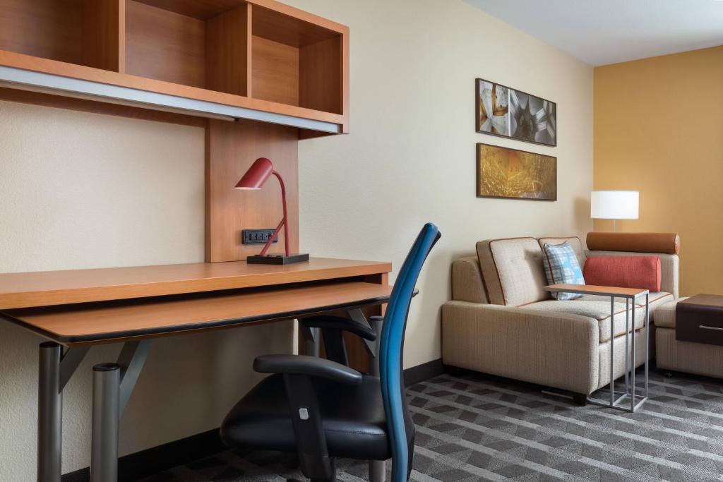 Posezení v ubytování MainStay Suites Mt Laurel - Philadelphia