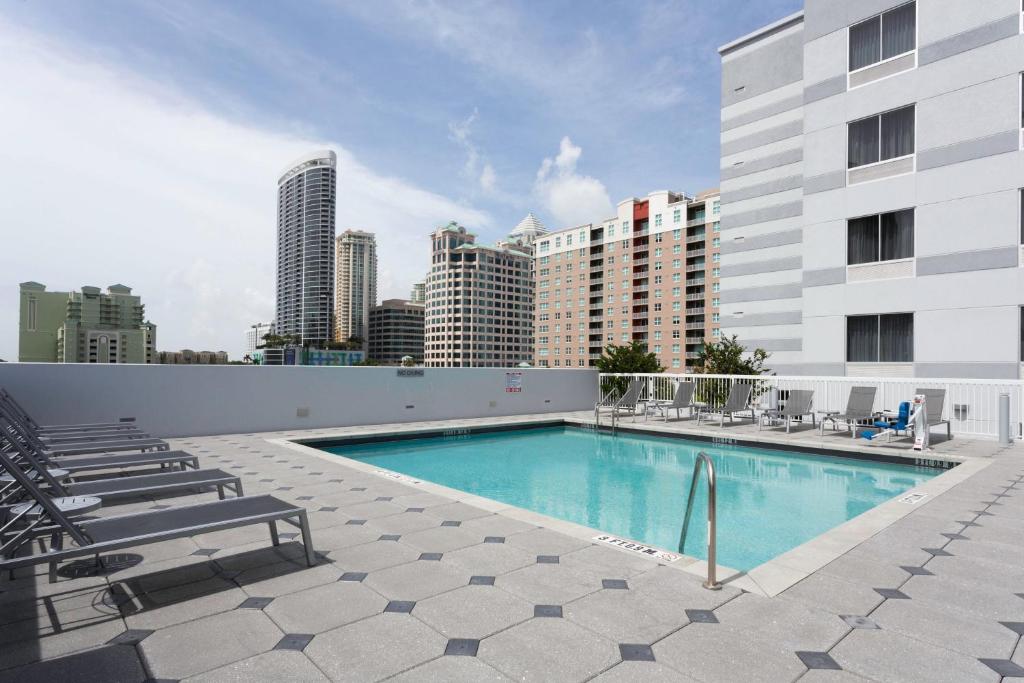 a swimming pool on the roof of a building at Fairfield Inn & Suites By Marriott Fort Lauderdale Downtown/Las Olas in Fort Lauderdale