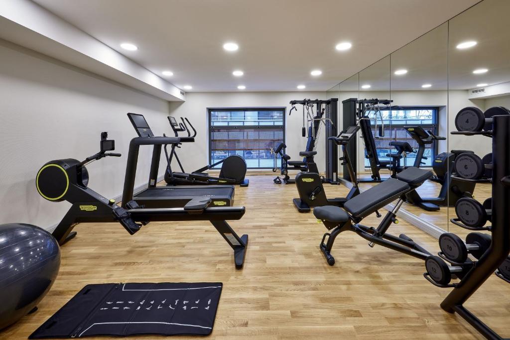 Fitness centrum a/nebo fitness zařízení v ubytování AC Hotel by Marriott Strasbourg
