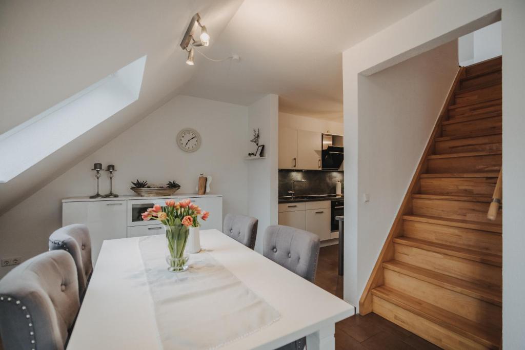 Kuchyň nebo kuchyňský kout v ubytování Ferienwohnung Weidenblick