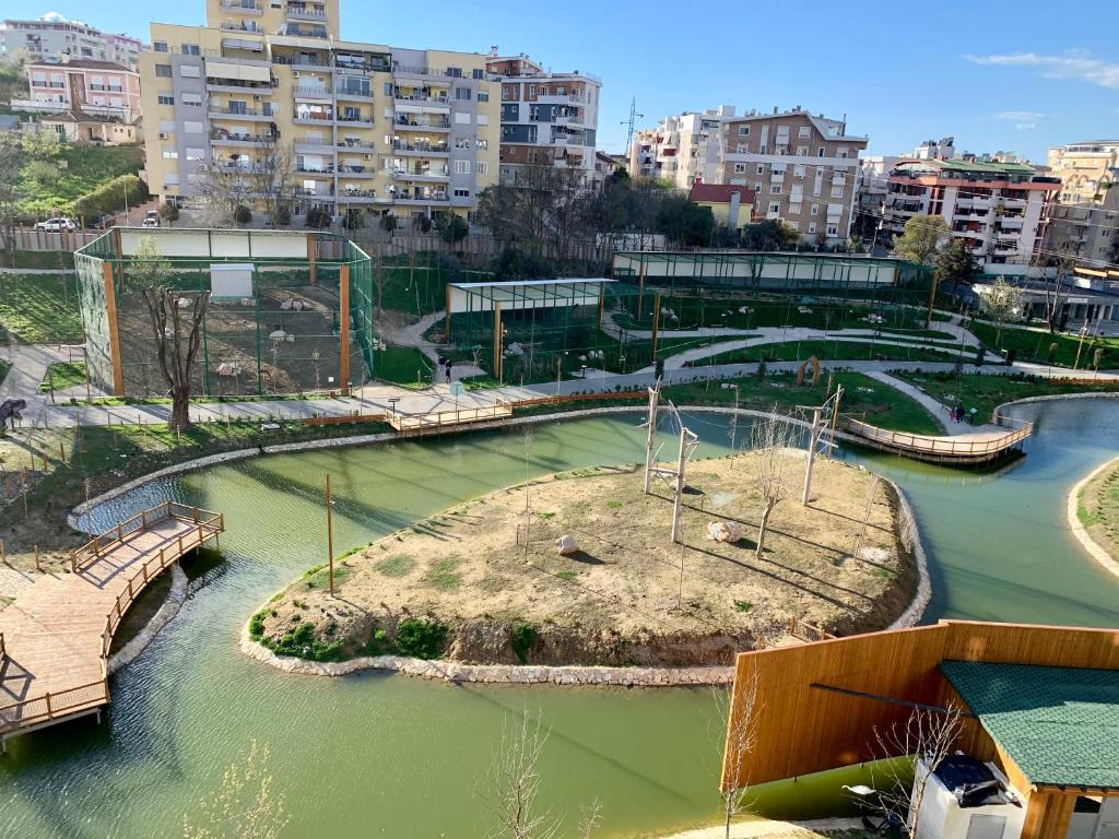 Zoo apartament Tirana - Image 9