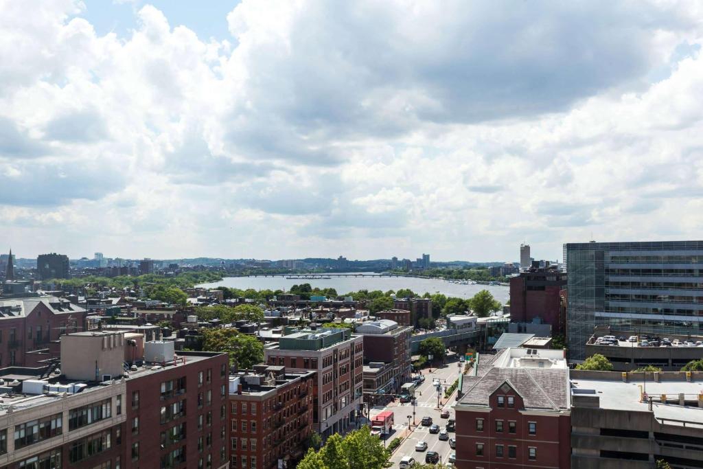 Wyndham Boston Beacon Hill photo