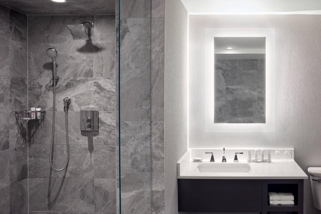 Niagara Falls Marriott Fallsview Hotel & Spa - Resim 40