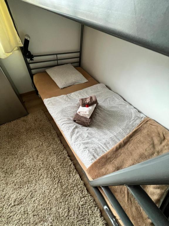 Postel nebo postele na pokoji v ubytování Idyllischer Bauernhof mit Charme