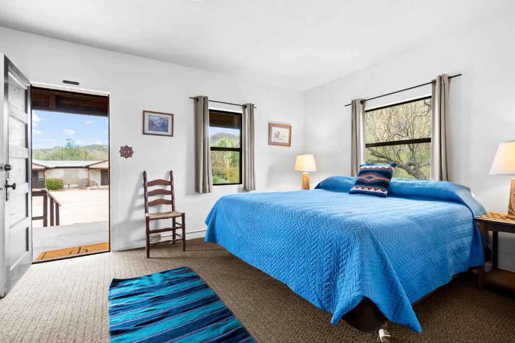 Voodi või voodid majutusasutuse Saguaro Lake Ranch toas