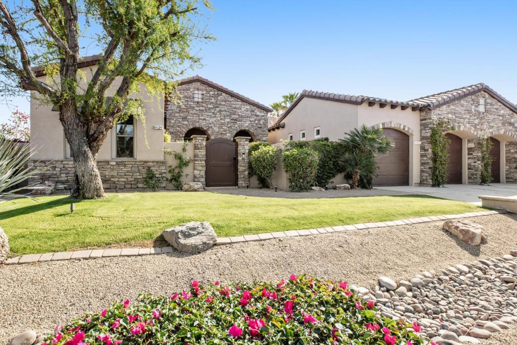 Carefree Living Permit 50626, Indio (updated prices 2024)