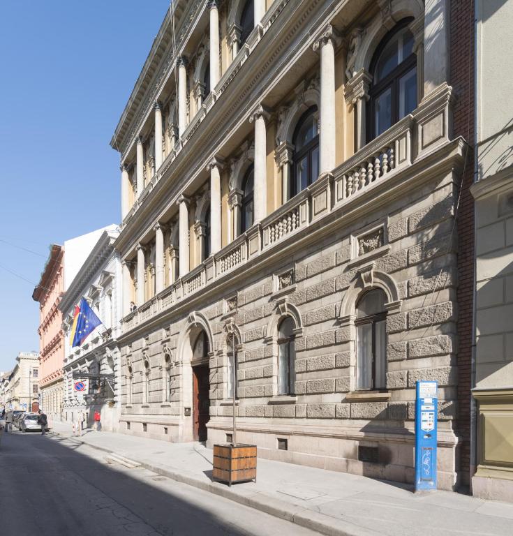 House Octogon - Resim 25