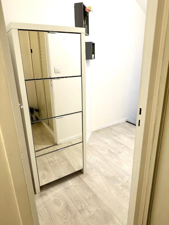 Fotografia z galérie ubytovania Jolie appartement duplex 2 min gare-Disney et paris 15 min v destinácii Noisy-le-Grand