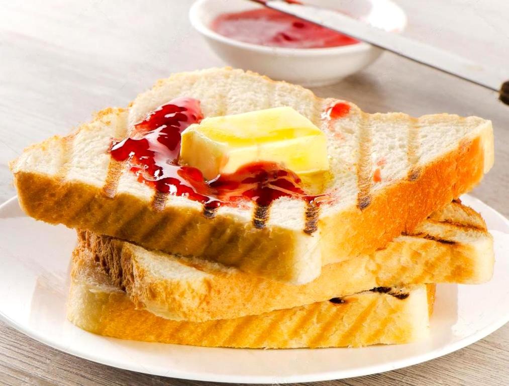 Jídlo v hotelu nebo okolí
