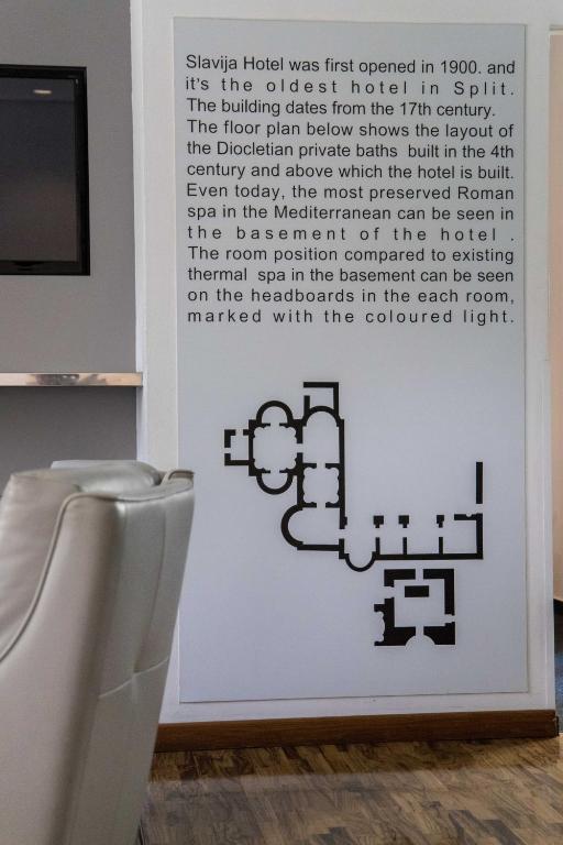 Slavija Culture Heritage Hotel - Resim 34