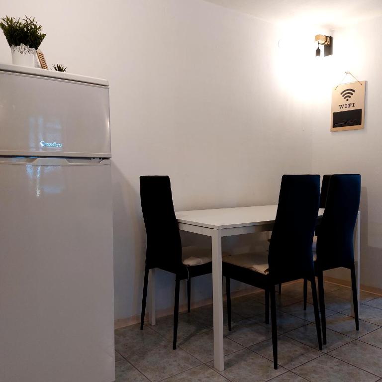 Kuchyň nebo kuchyňský kout v ubytování Apartment Obala
