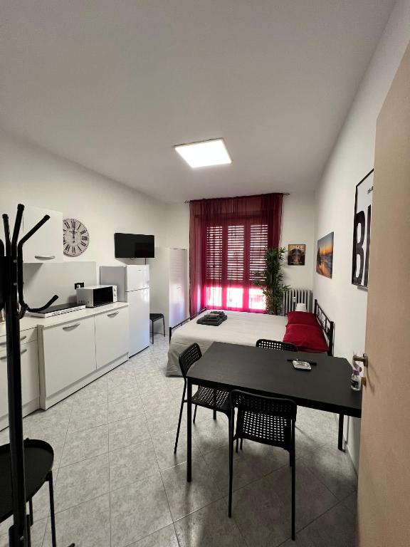Affittacamere Viali centro Chivasso - Studio Met Balkon