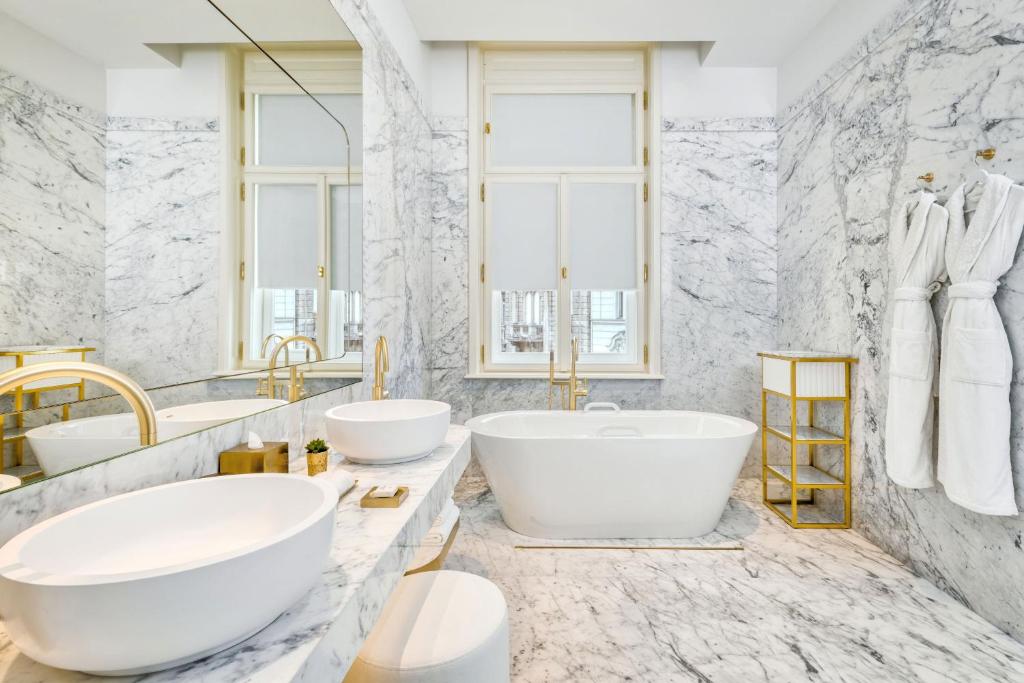 Matild Palace, a Luxury Collection Hotel - Elisabeth Bridge King Suite With River View
