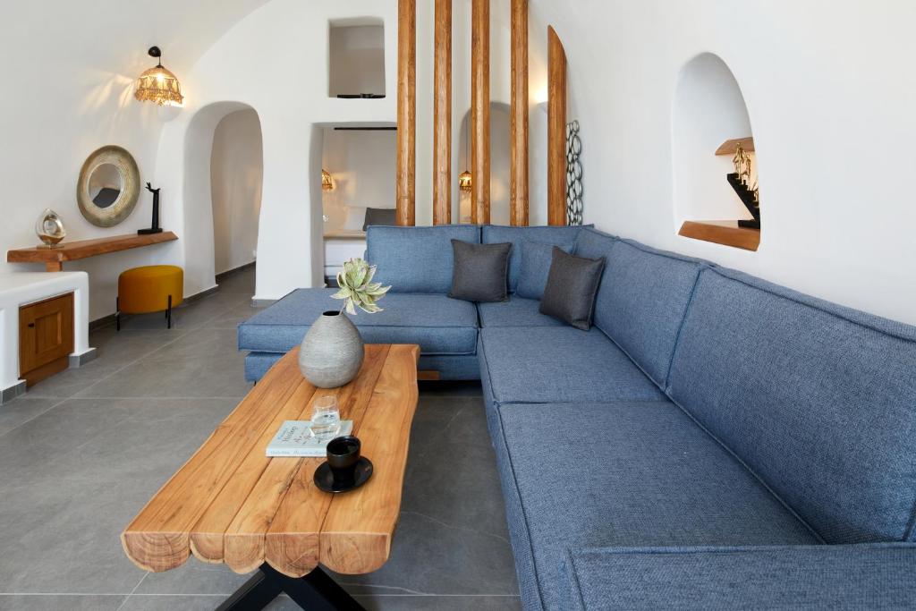 Allure Breeze Suites - 19