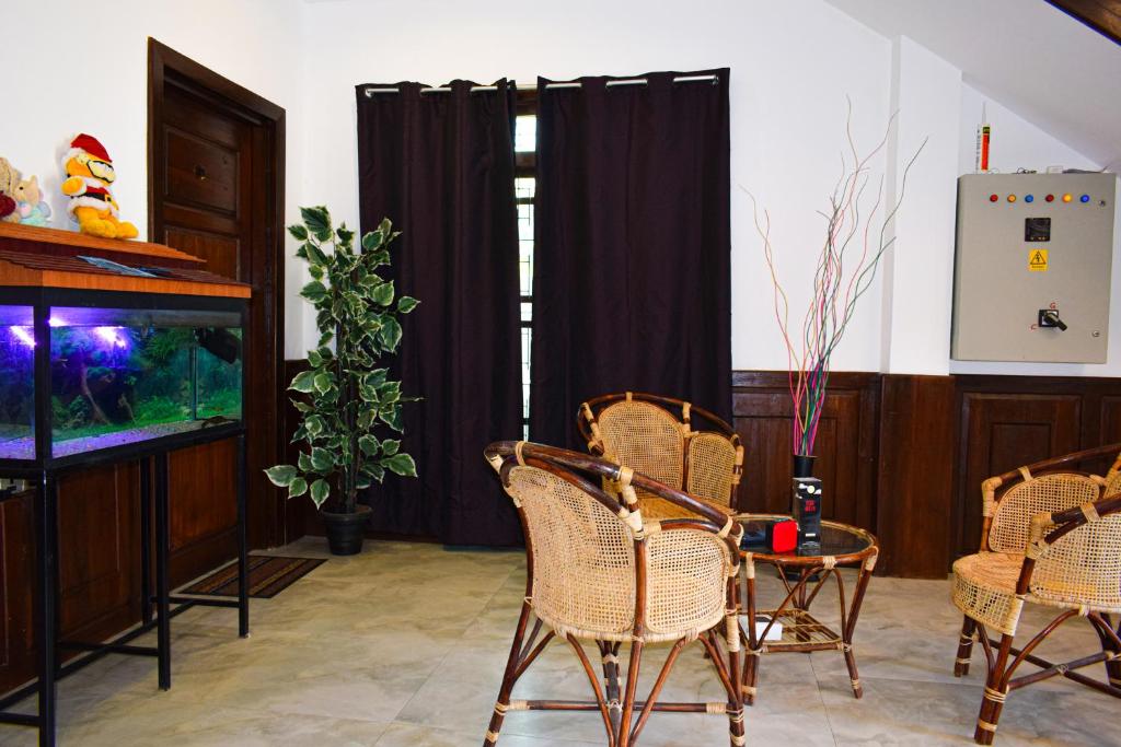 Posezení v ubytování Alffa Guest Inn