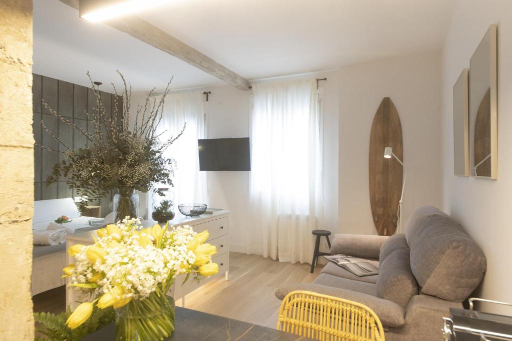 Posezení v ubytování Shiny by OLdtown Apartments