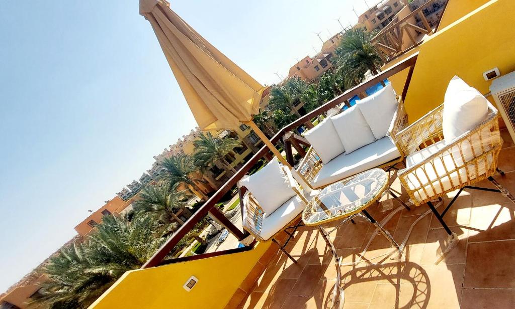 艾因苏赫纳Mountain View Sokhna 2, Sea & Pool View, 3bedrooms, Penthouse with Roof- Families ONLY的相册照片