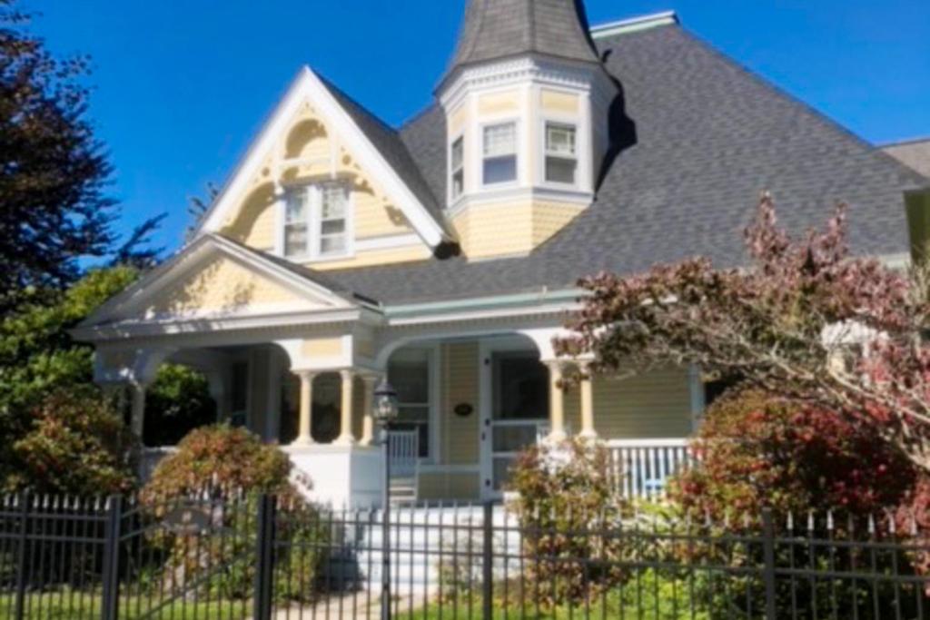 Beech Street Retreat, Rockland (updated prices 2024)