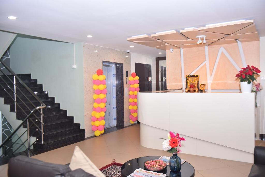 M R Residency Dharwad. - Suite Supérieure