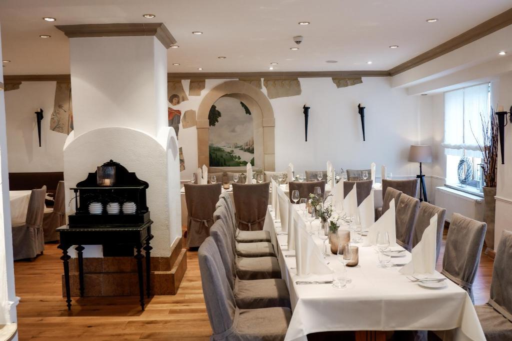 Romantik Hotel Hirschen - 2