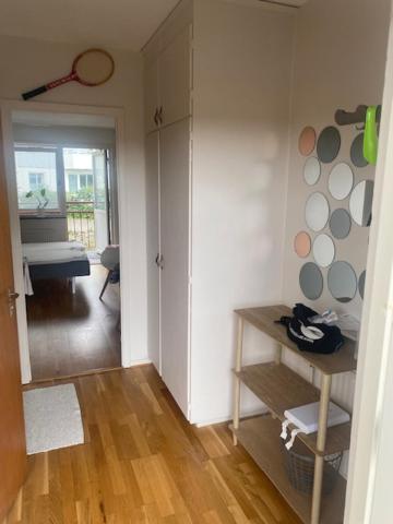 Postel nebo postele na pokoji v ubytování Lägenhet / studio i centrala Båstad